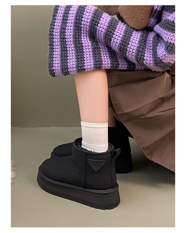 Women's 2025 Autumn/Winter Korean Fleece-Lined Leather and Fur Snow Boots with Thick Soles