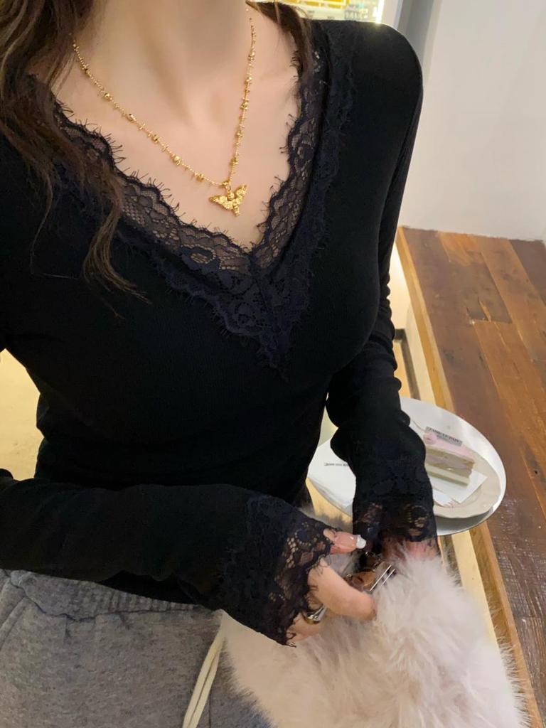 T-shirt à manches longues brossé à col en V pour femme, coupe slim, bordure en dentelle (Collection Automne Précoce 2025)