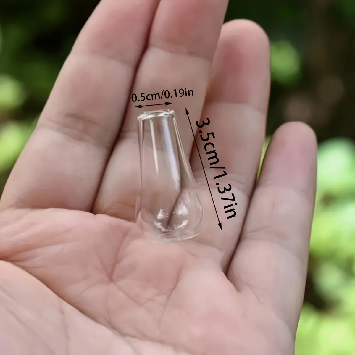 

2Pcs Mini Glass Vase, Exquisite Handmade Thumb Vase Set, Miniature House Props Artificial Vase, Home Office Desk Decoration Item 2 pcs
