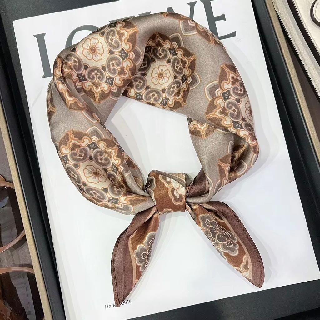 New 100% Natural Real Silk Scarf Fashion Lady Foulard Female Bandana Scarves  Women Hijab Shawl Wraps Square Neckerchief