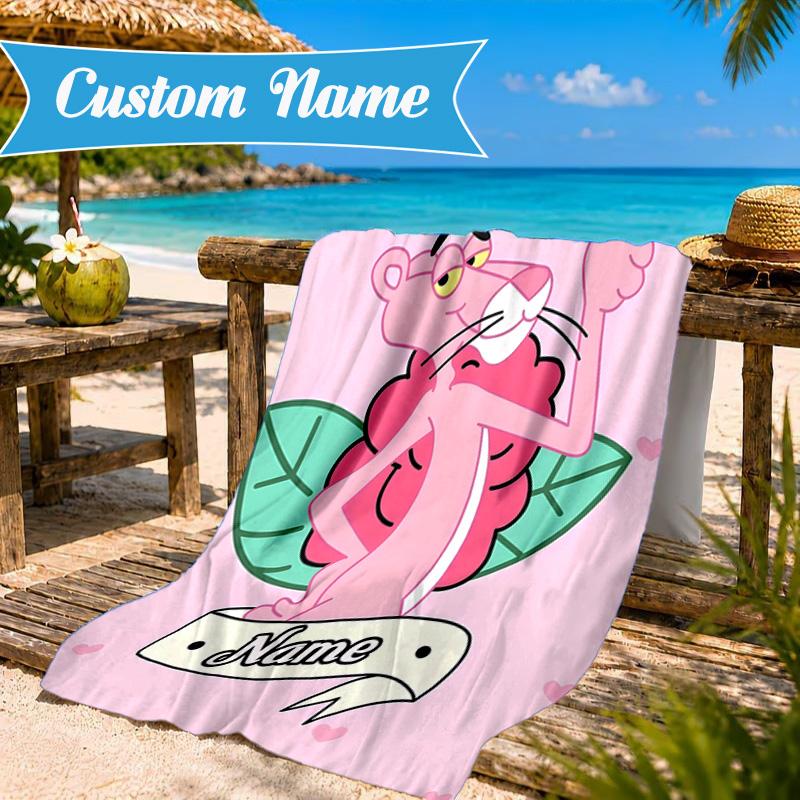 Benutzerdefinierter Name Pink-Panther Herz Im Weltraum Abenteuer Mikrofaser Strandtuch, Leicht für Sommerreisen, Schwimmbad Fan Geschenk