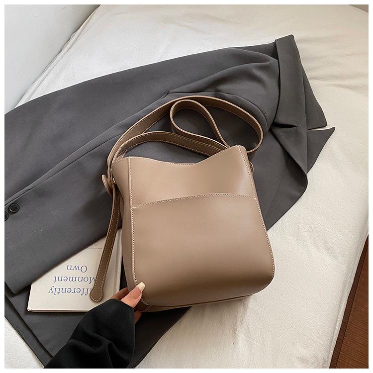 

Bag women s 2025 new high-end vegetable basket bucket bag women s messenger bag retro fashion shoulder portable women s bag хакі
