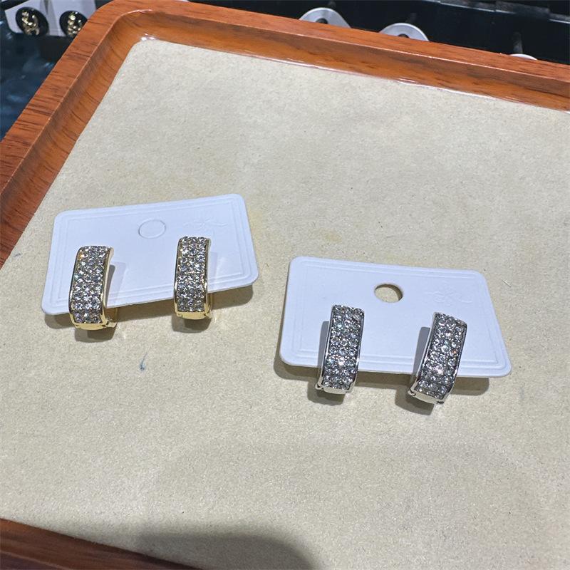 Fashion Hoop Earrings for Women Metal Silver Color/Gold Color Simple Versatile Girls Earrings Hot Jewelry Simple Accessories