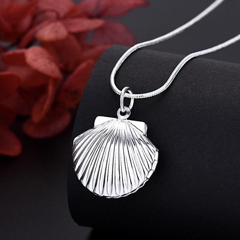 Jewelry necklace, shell, openable heart-shaped photo frame, photo box necklace
