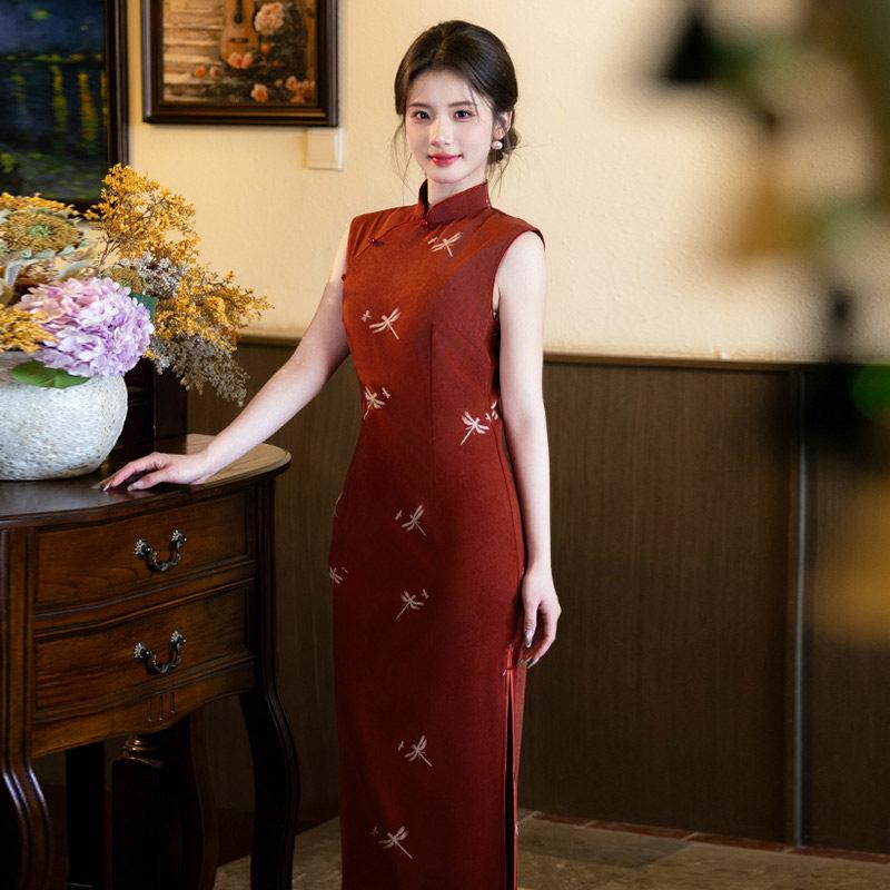 Yeşil kolsuz ulusal tarz yeni Çin uzun cheongsam geliştirilmiş genç 1011 yeni kadın yüksek kaliteli elbise yaz