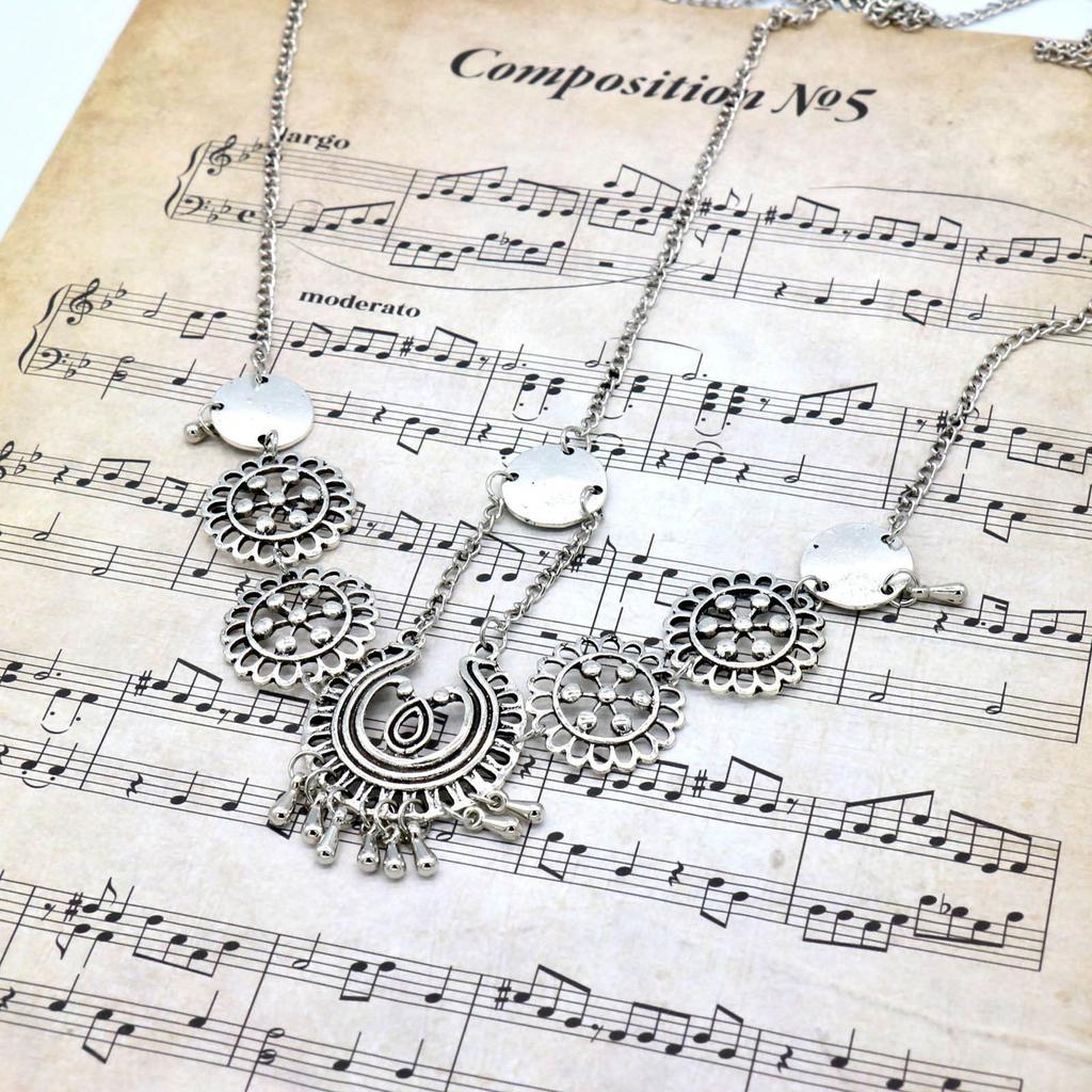 Ethnic Hair Belt For Women Vintage Metal Carved Tassel Forehead Chain Ethnic Forehead Decoration Chain Cosplay Hair Accessories