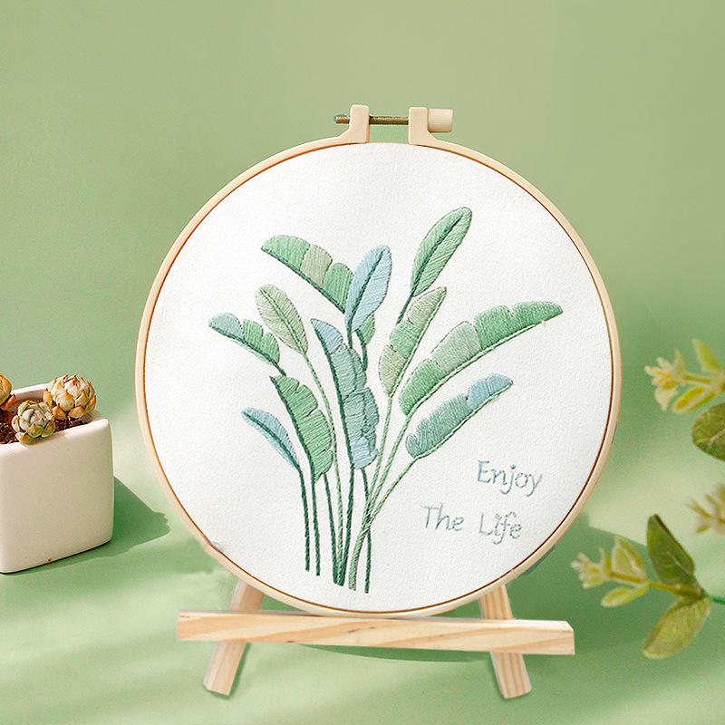 Beginner DIY Embroidery Kit: Su & Xiang Patterns Cross Stitch with French Techniques