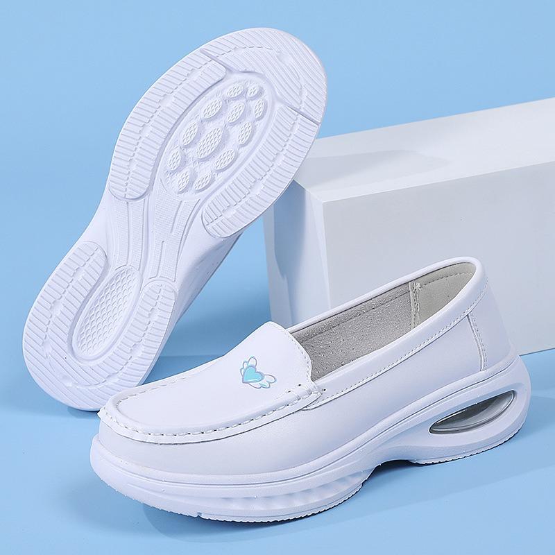 Spot nurse shoes women's summer breathable soft soles are not tired feet thick soles student medical work shoes