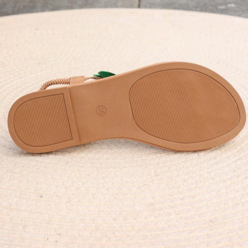Summer new flat-bottomed toe colored sandals women wear butterfly decorative beach cool slippers