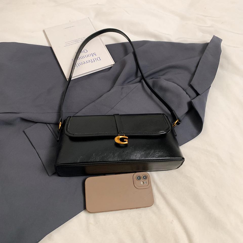 Party Bags for Women Retro Oil PU Leather Shoulder Bag Senior Sense All-Matching Underarm Bag Women's Daily Commute Shoulder Bag