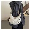 IELGY Large Capacity Commuter Work Cloth Bag Fashion Nylon Dumpling Bag Crossbody Korean Version