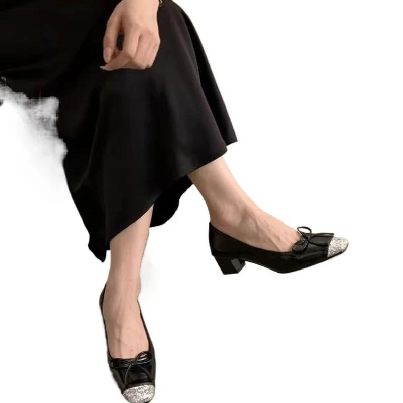 2024 Spring and Autumn High Quality Women's Shoes Color Blocked Glossy Low Heels Square Toe Shallow Buckle Women's High Heels