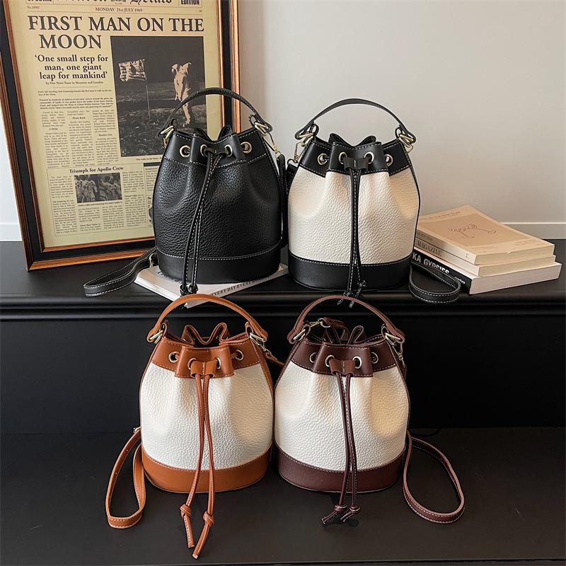 2026 New Arrival Two Tone Bucket Bag for Women Drawstring Closure Top Handle Crossbody Bag with Detachable Strap Trendy Fashion