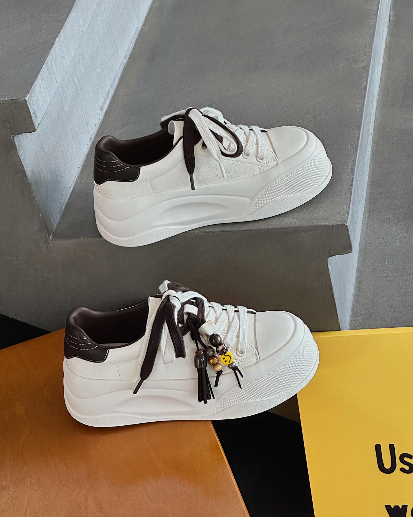 

Leather soft-soled white shoes women s 2025 autumn new small height increase fashion sports and leisure board shoes women s shoes 39 бежевый