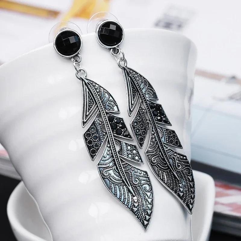 Women New Arrival Elegant Bohemian Vintage Feather Earring Summer Style Black Leaf Earring Pendant Accessories gift
