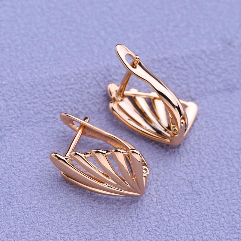 LSOOYH Clip Earrings Rose Gold Color Fashion Earring For Women Butterfly Hollow Stud Earrings Jewelry