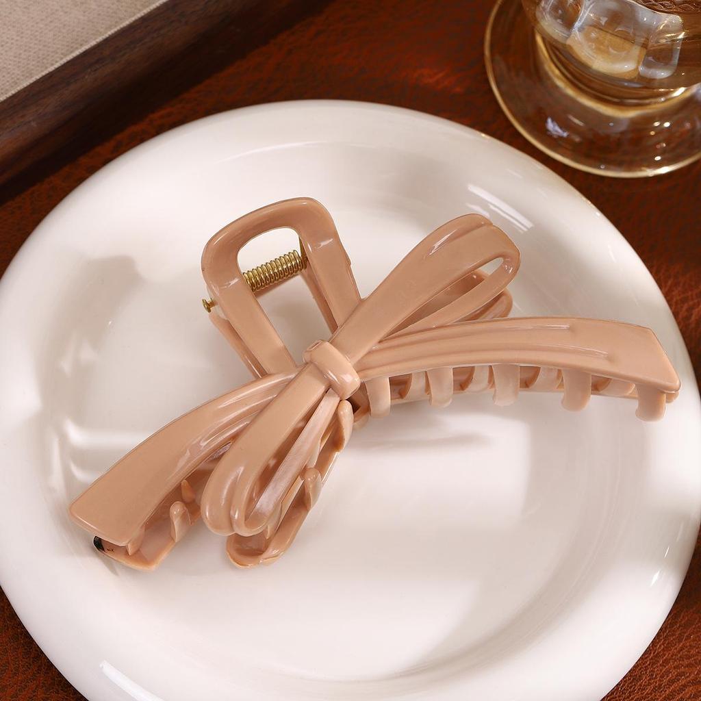 2025 Neue Silikon-Haarklammer Hai für Frauen - High-End-Stil, Koreanisch inspiriert, Design mit großem Volumen.