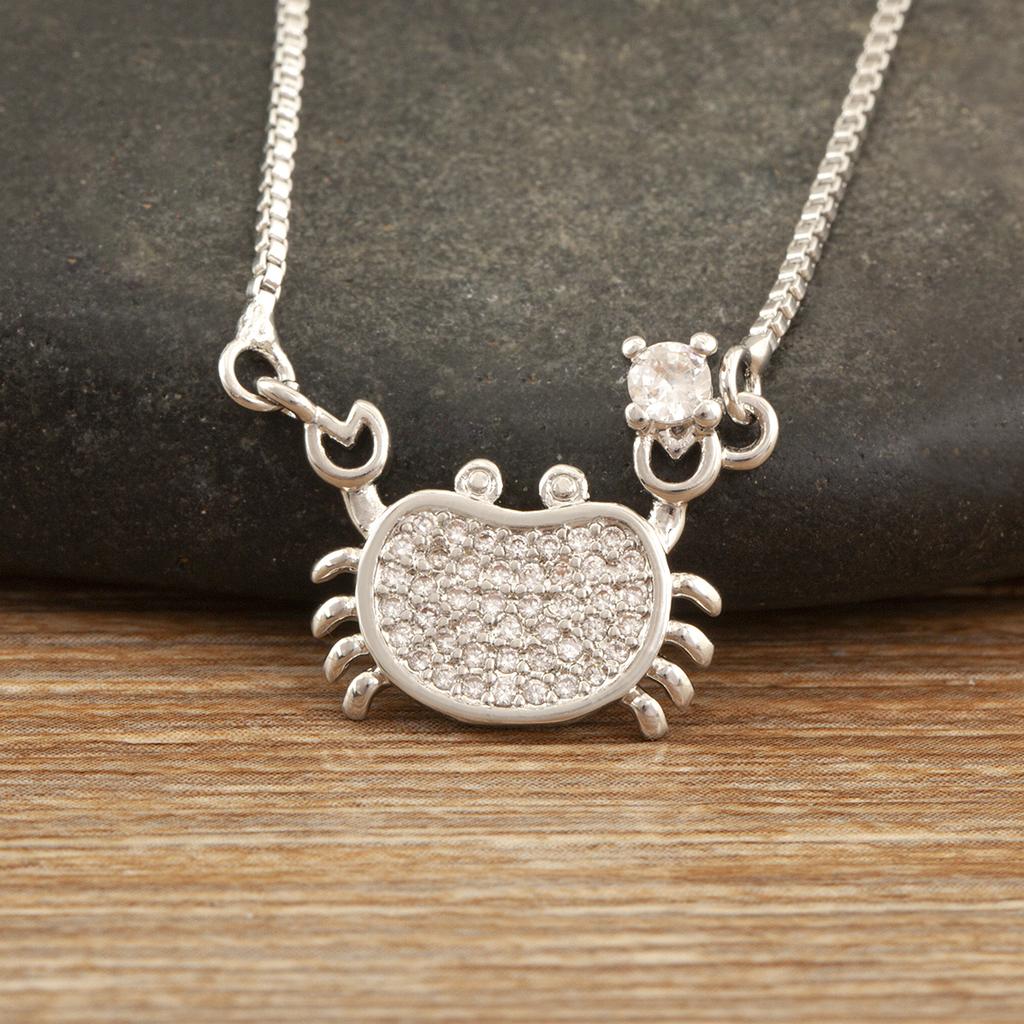 Nidin New Fashion Seahorse/Starfish/Jellyfish/Crab Inlaid Zircon Beach Charms Pendant Necklace For Women Men Jewelry Wholesale