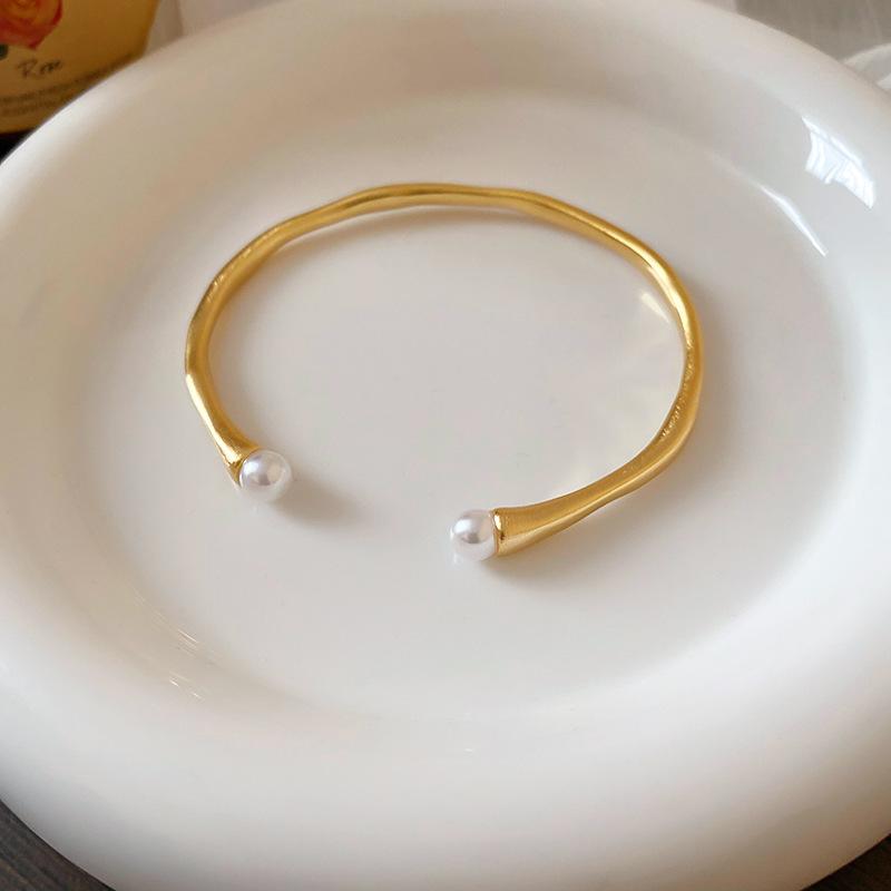 Holiday Style Exaggerated Starfish Opening Bracelet Metal High-end Arm Ring Cold Wind Temperament Jewelry Women