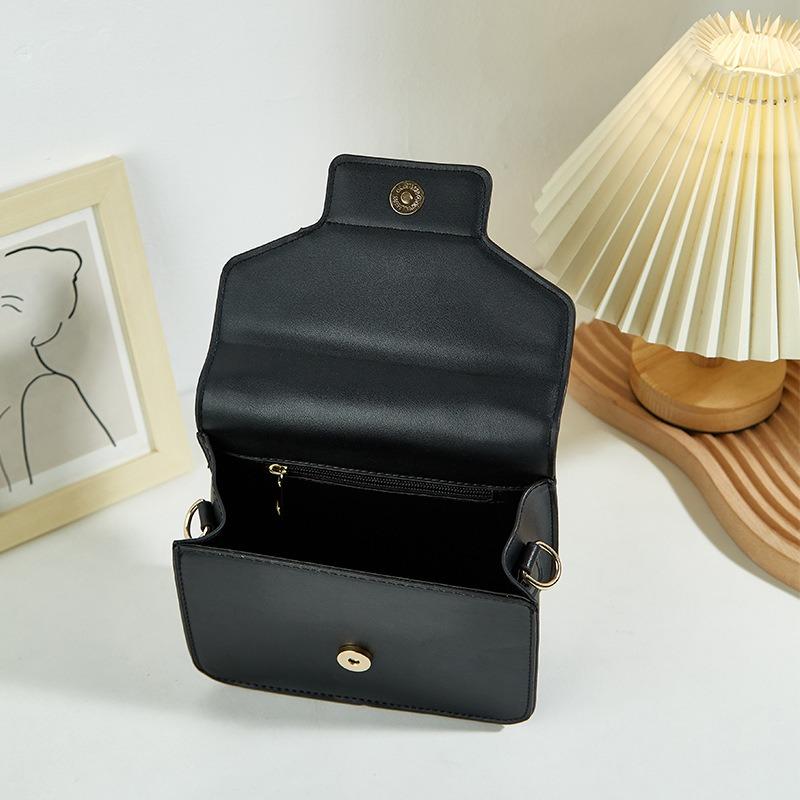 New women's bag black women's commuter bag casual fashion shoulder handbag simple versatile messenger bag