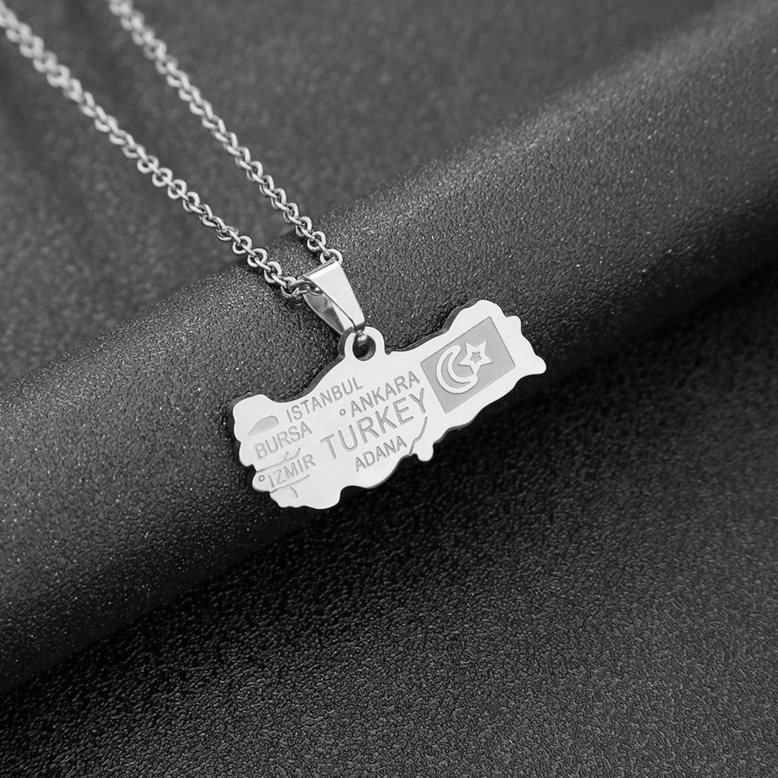 Türkei Karte Flagge Anhänger Halskette Edelstahl Schmuck Ethnisch Jubiläumsgeschenk für Frauen Männer white