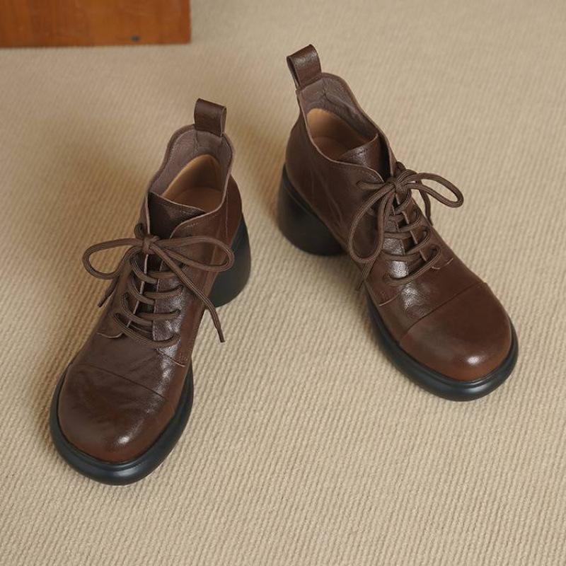 Autumn and winter sheepskin low boots women's solid color thick-soled round-head leather large-size women's boots medium heel round-head versat