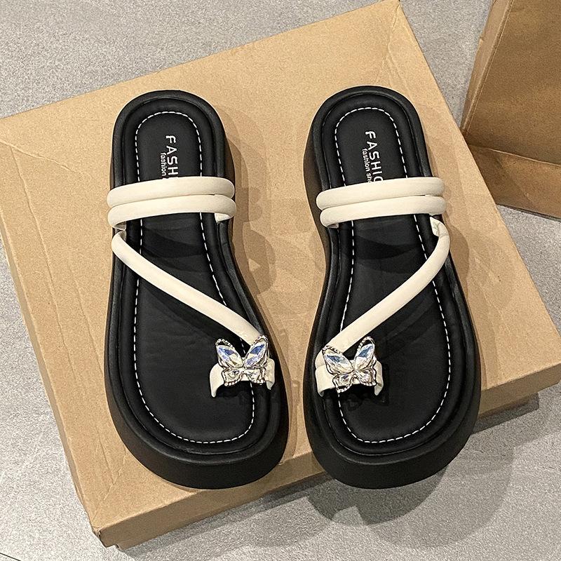 French cool slippers women's summer 2025 new fashion butterfly platform beach shoes small people wear cool slippers