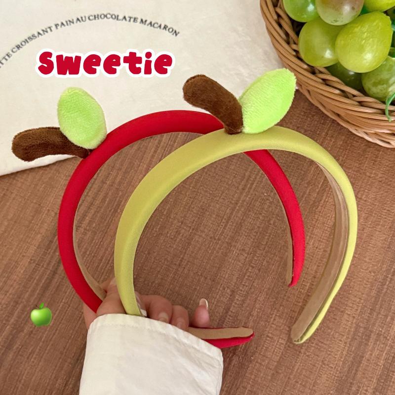 Cute Trendy Hair Band Hair Clip Bundle Sweet Skin-Friendly Versatile Hair Accessories for Female Photography Prop Use