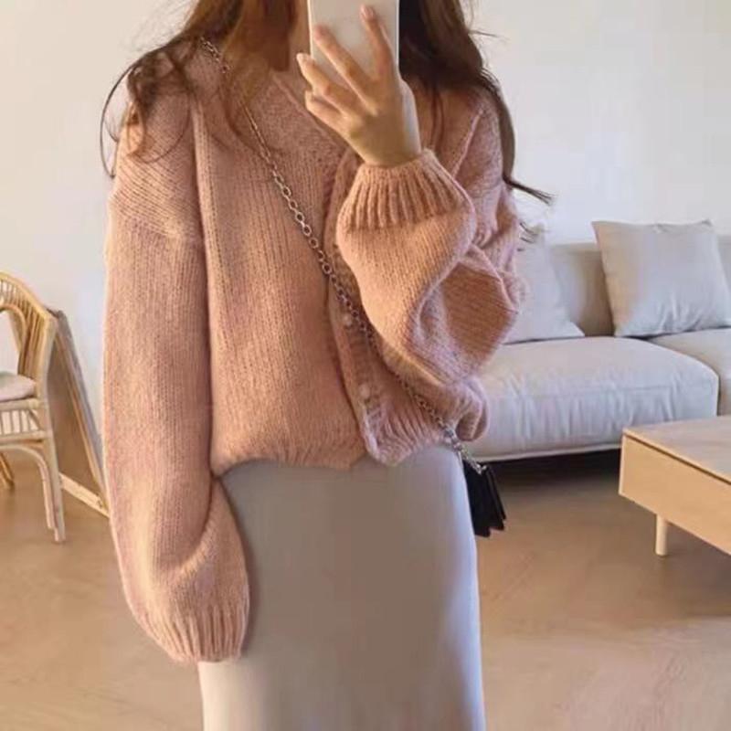 Autumn Winter New V-neck Cardigan Sweater Long Sleeved Women Casual Fashion Short Coats Solid Color Elegant Single-breasted Knitwear Jackets