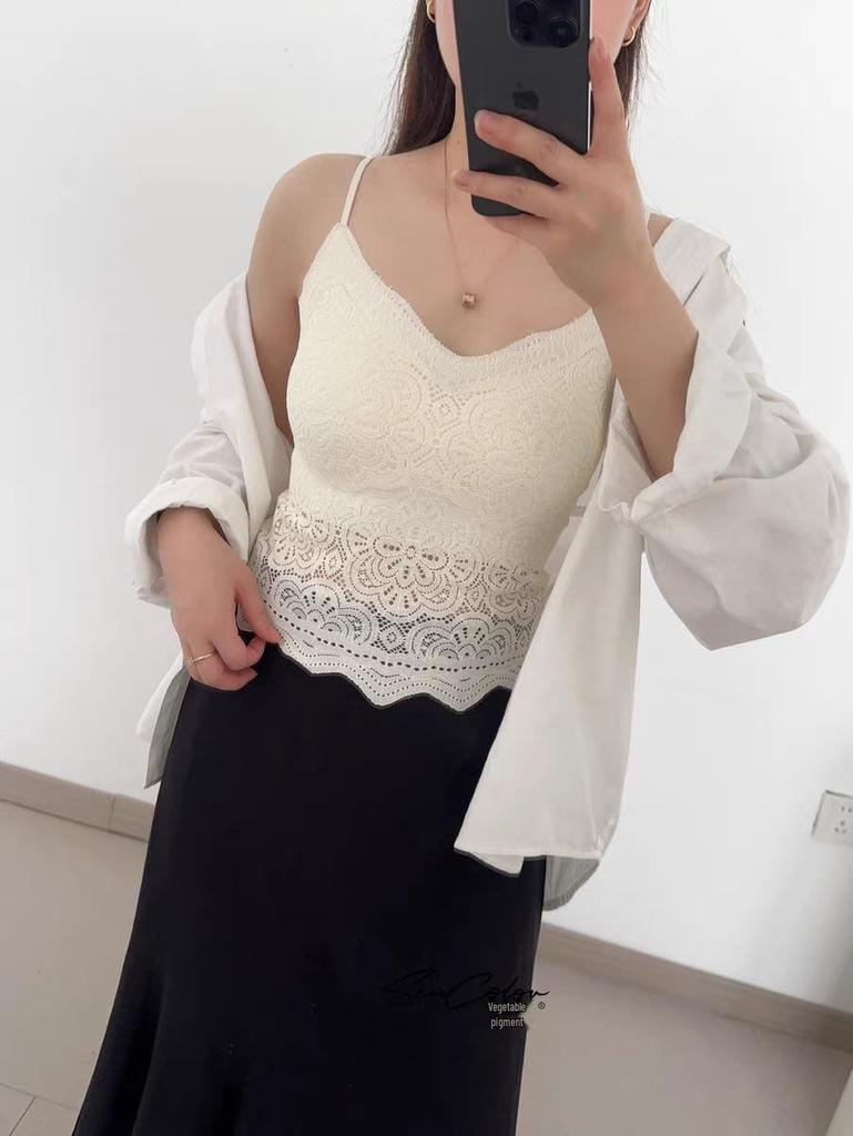 Women's Lace Camisole with Chest Pads - Sexy Backless V-Neck Bandeau Top