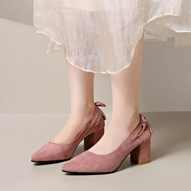Fashion Closed Pointed Toe Pumps Anti Slip Fashion Court Shoes with Bow Classic Chunky Heels Pumps Comfortable for Party Vacation