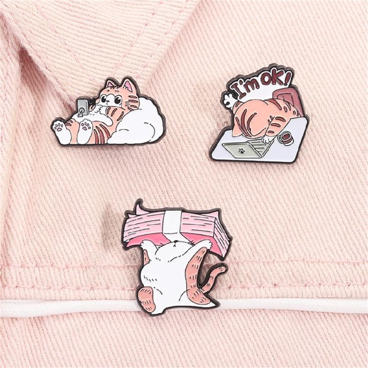 Quirky Kitten Pin Lightweight Fashion Decoration Practical Metal Accessory For Pet Enthusiasts And Colleagues