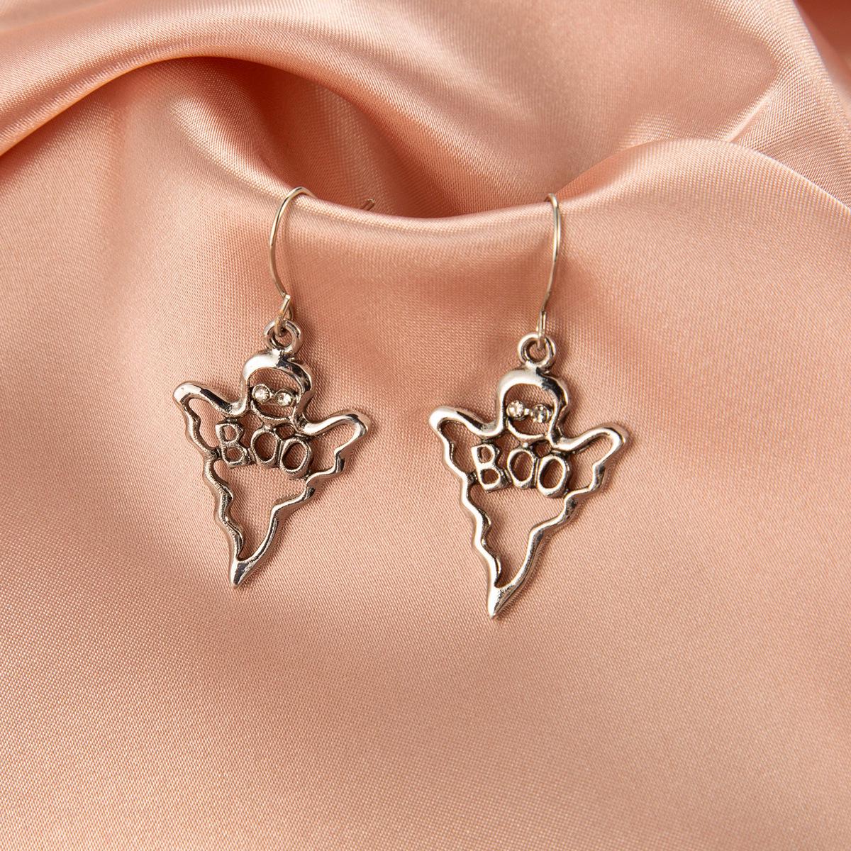 

Хелловінські сережки з павуком, черепом, гарбузом та кажаном: Унісекс, Веселий та Перебільшений