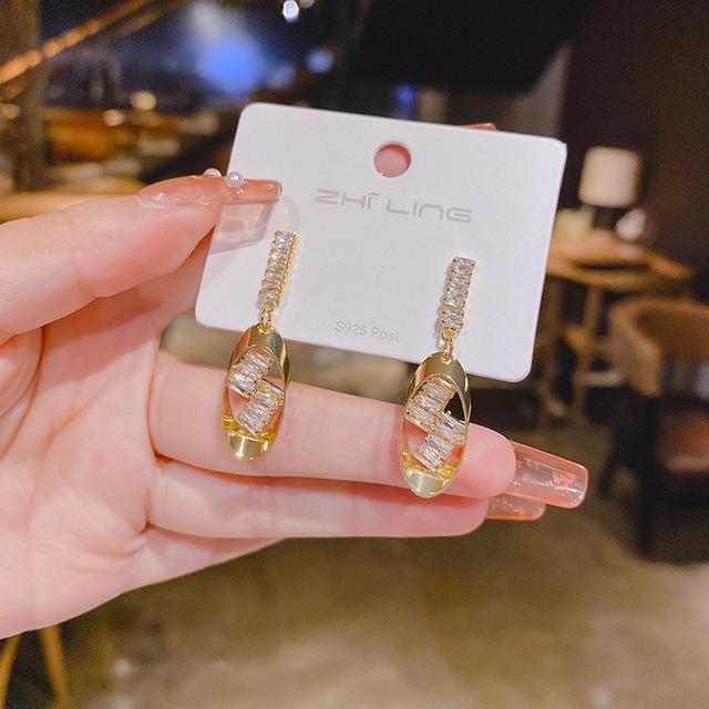 Nový Produkt Eliptické Duté Zirkonové Náušnice Puzety Pro Ženy Korejská Módní Bižuterie Temperament Denní Nošení Náušnice Párty Dárek