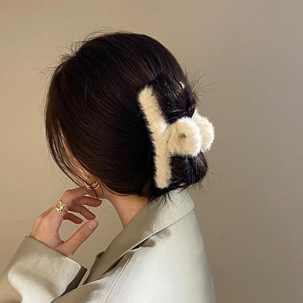 Women Plush Hair Claws Autumn Winter Hair Clips Hair Crabs Soft Girl Hairgrips Hair Accessories Barrette