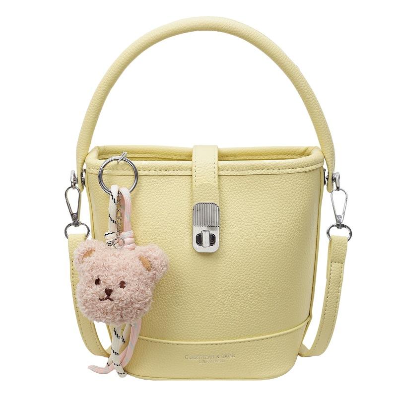 Wholesale Popular Korean Simple Solid Color High-end Sense Portable Bucket Bag Fashionable and Versatile Work Commuter Messenger Bag Women