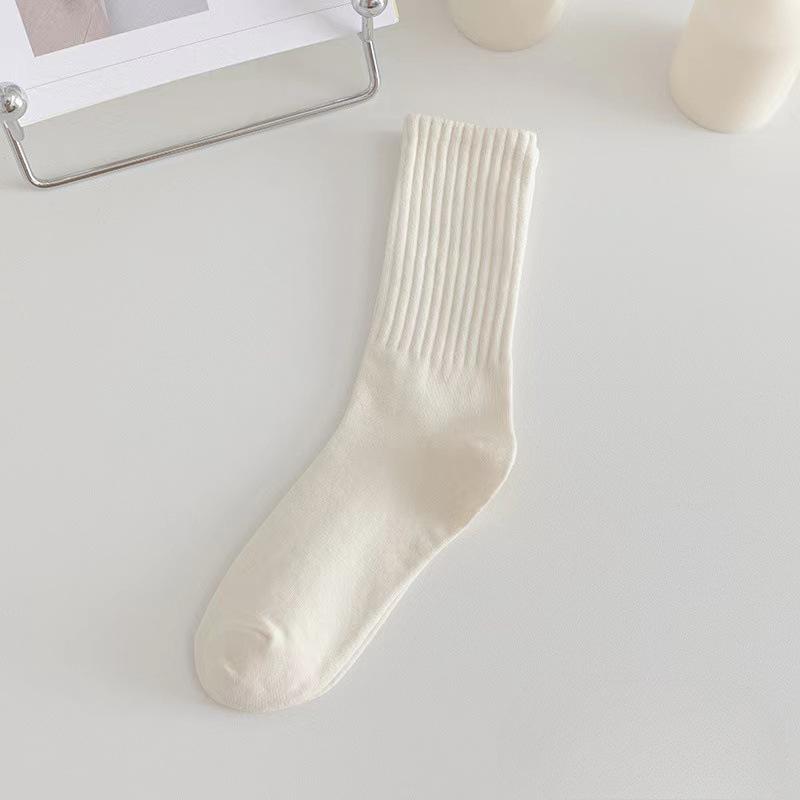 Chaussettes mi-mollet pour femmes, chaussettes éponge d'automne et d'hiver, couleur unie à rayures verticales, style collège, style sportif décontracté, chaussettes longues étudiantes