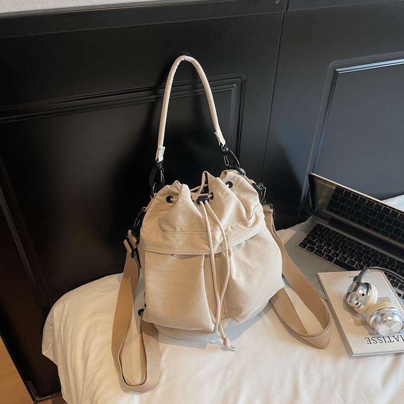 Multifunktionale Umhängetasche mit großer Kapazität Damen Rucksack mit Kordelzug Mehrfachtasche Umhängetasche