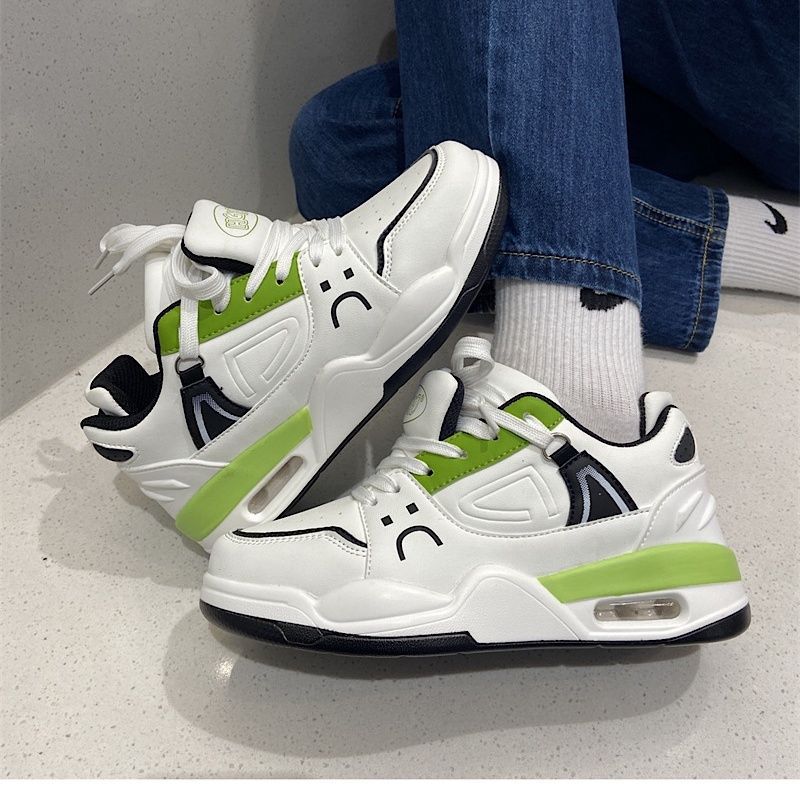 Fashion Thick Soled Board Shoes for Female Niche 2025 New Couple Versatile Hong Kong Style Fashion Trend Casual Sports Skateboard Shoes