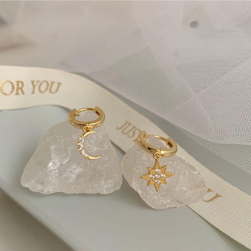S925 Silver Star & Moon Asymmetrical Earrings - Niche Design with Eight-Point Star Studs for Women