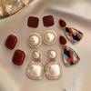 Retro Wine Red Heart Pearl Stud Earring for Women Charm Geometric Square Korea Earring Wedding Bride Jewelry Accessories Gift