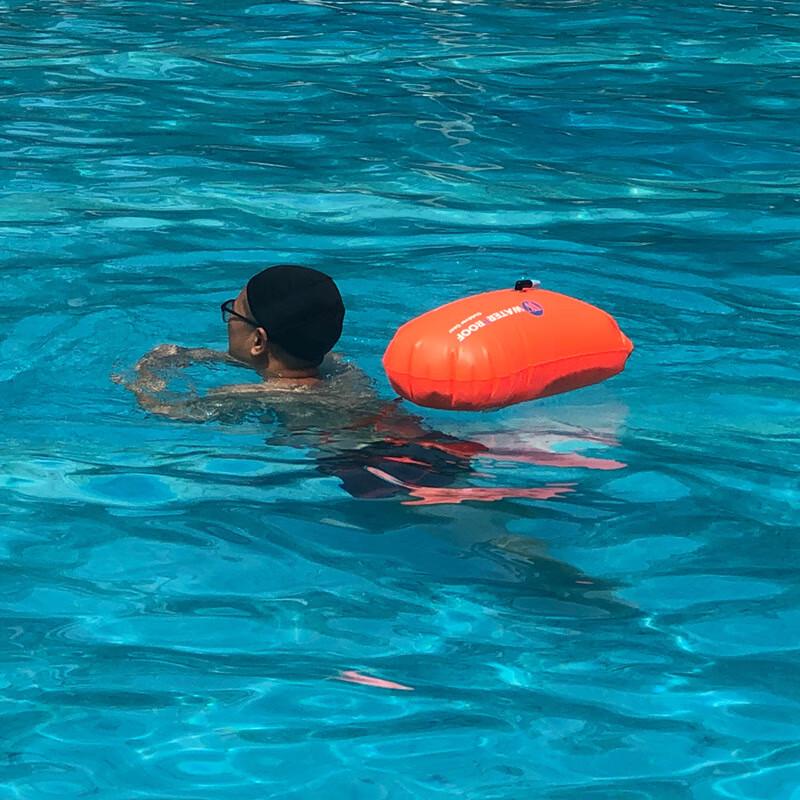 OLOMM Swimming Buoy