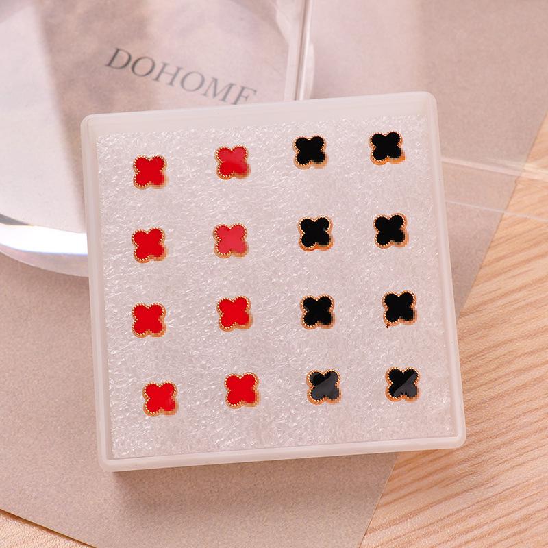2025 Trendy Four-Leaf Clover Resin Stud Earrings for Women - Luxurious Niche Design