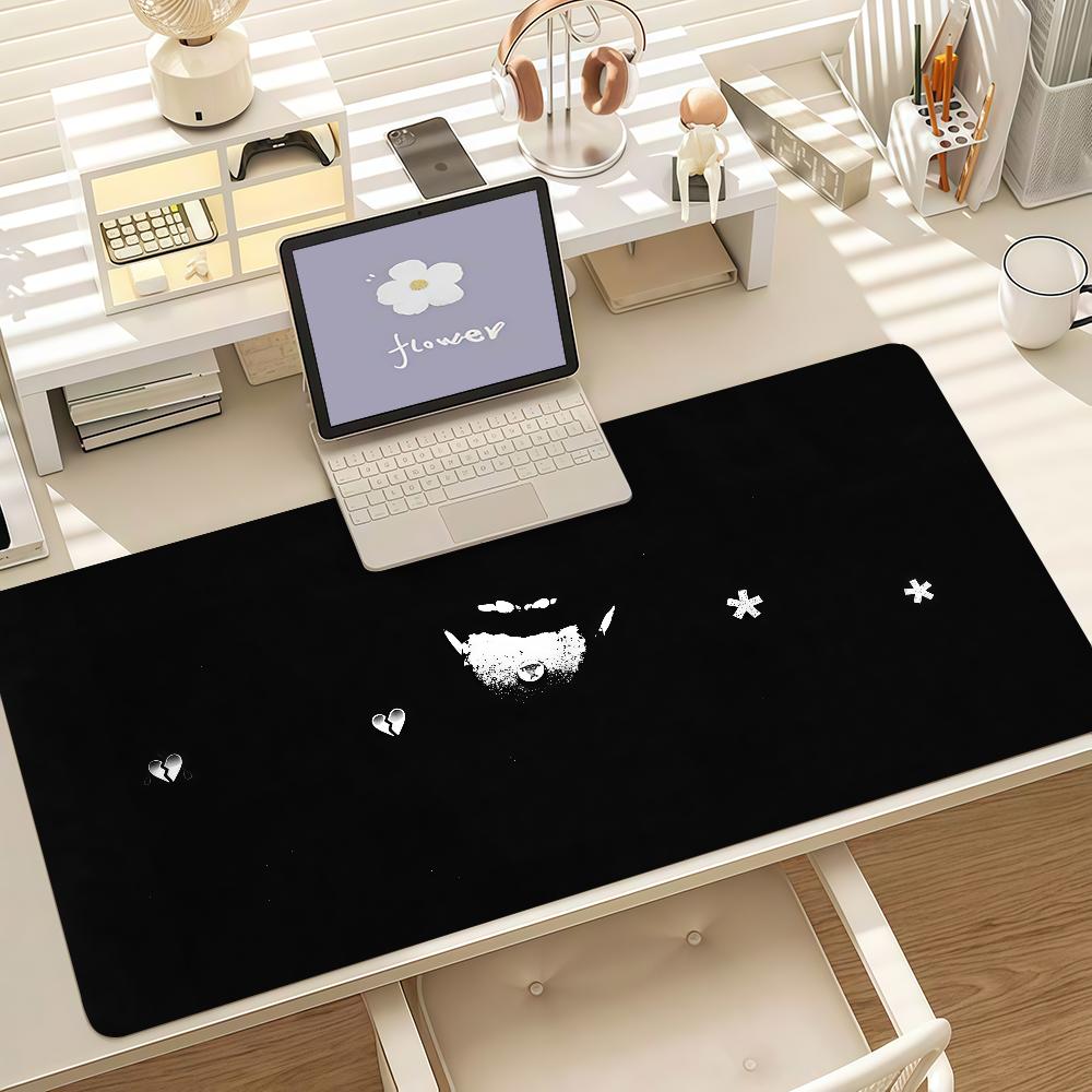 Singer Kken Carson Mouse Pad Anti Slip Rubber Edge Locked Thickened Laptop Gaming Desk Mat