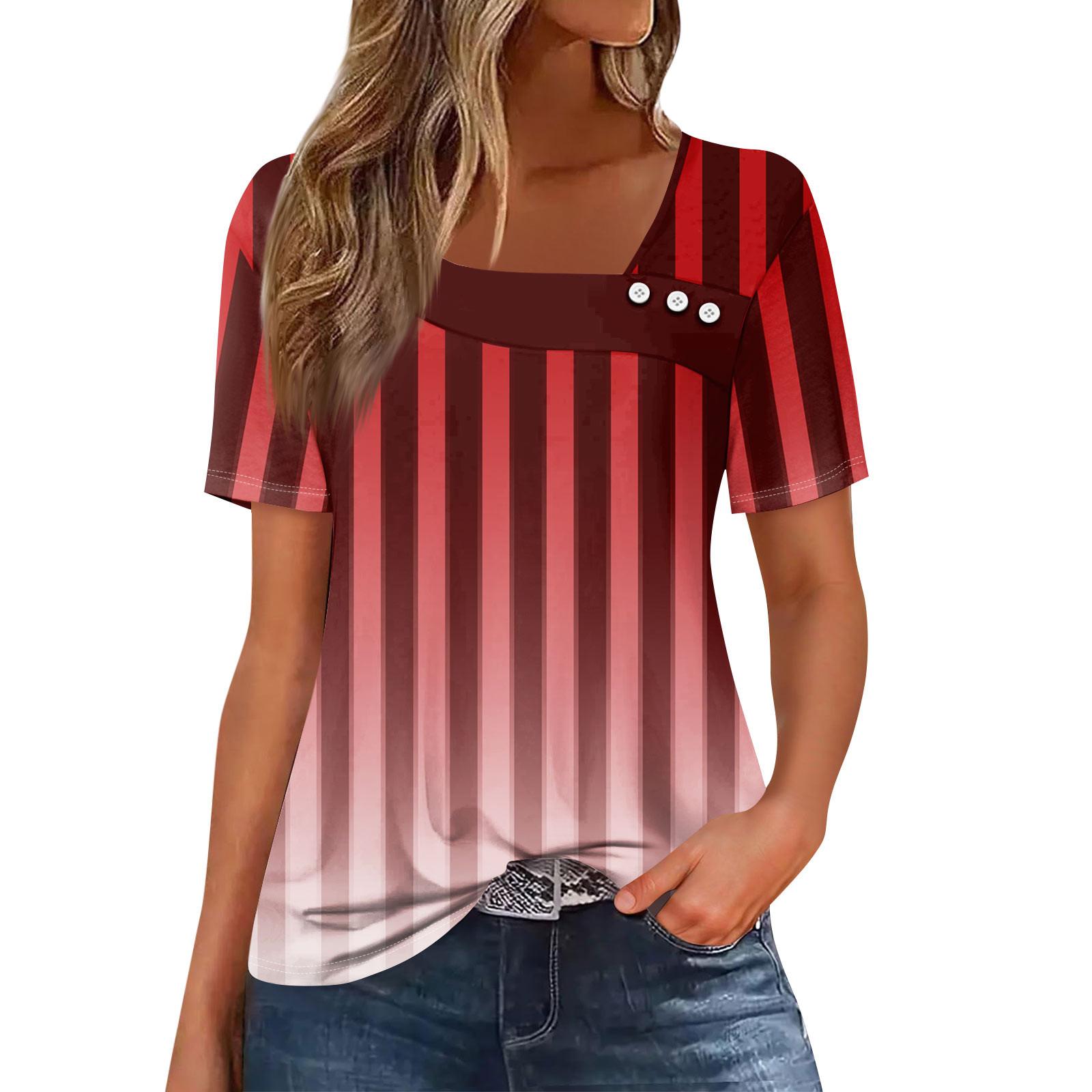 

Жіноча повсякденна футболка з асиметричним вирізом і короткими рукавами з принтом і декоративними ґудзиками XL винний