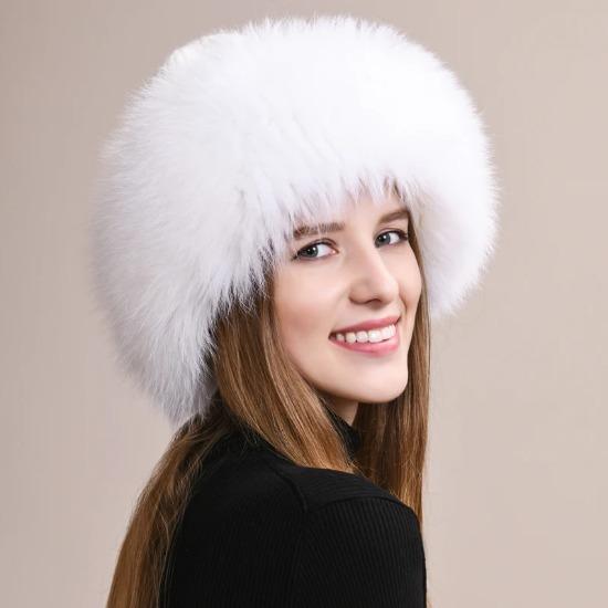 

New fox fur hats Women winter outdoor thick basin hats ear-protecting hat Luxurious fashion girls warm knitted fur hats 52cm-60cm белый
