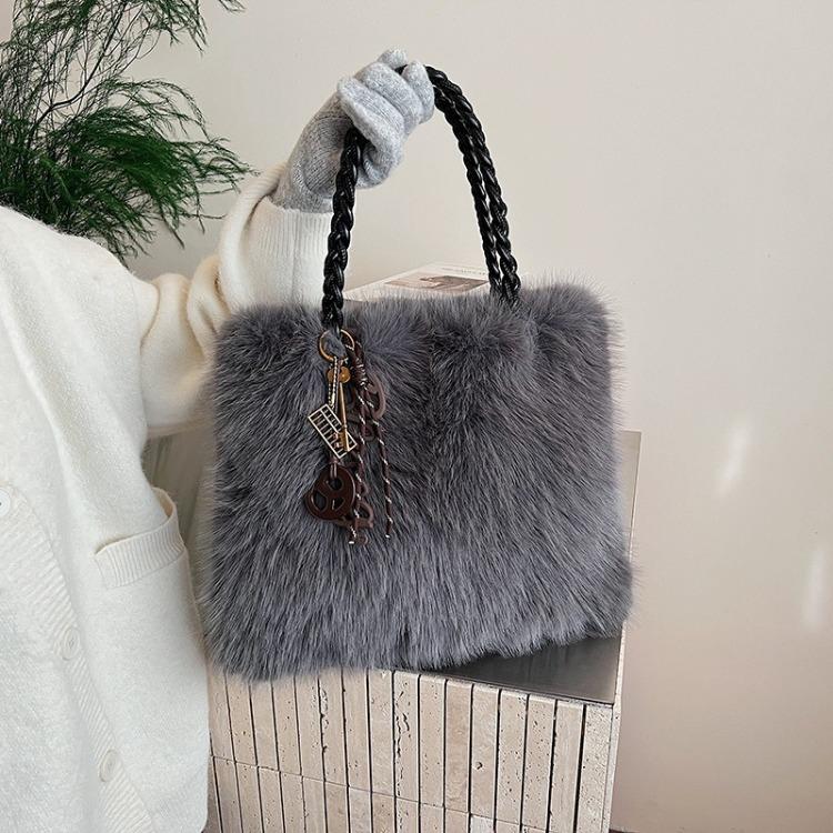 New Women's Shoulder Bag Plush Bag