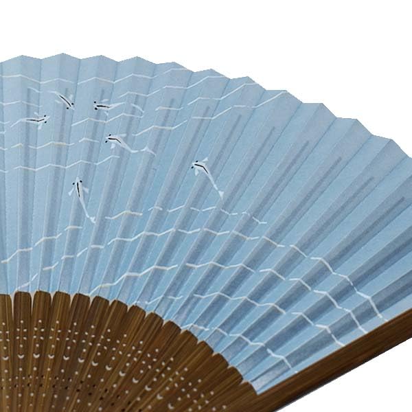 Kimono Painted Made In with Carved Karaki Pearlescent and Raised [Stylish Iroha] High-quality Fan, Japan, Wood, Scented, Finish, Grain.