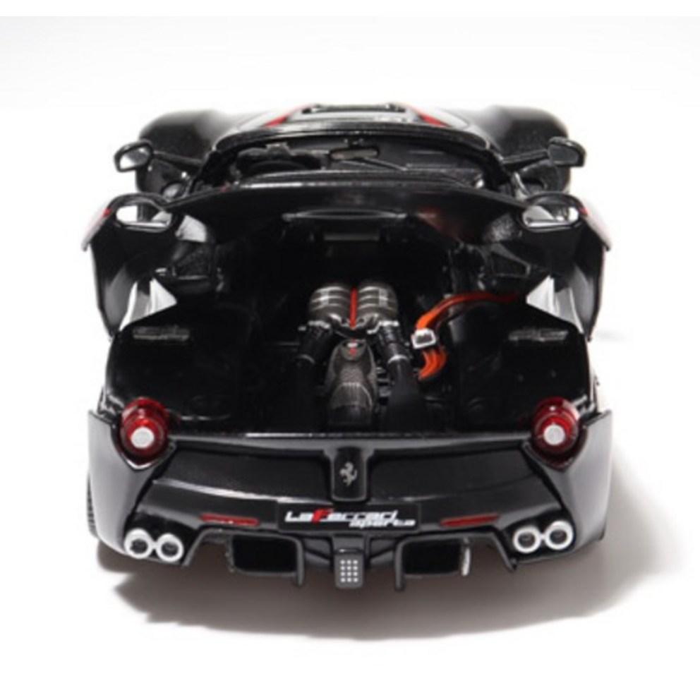 Bburago 1:24 Ferrari LaFerrari Aperta Open Top Diecast Model, Black