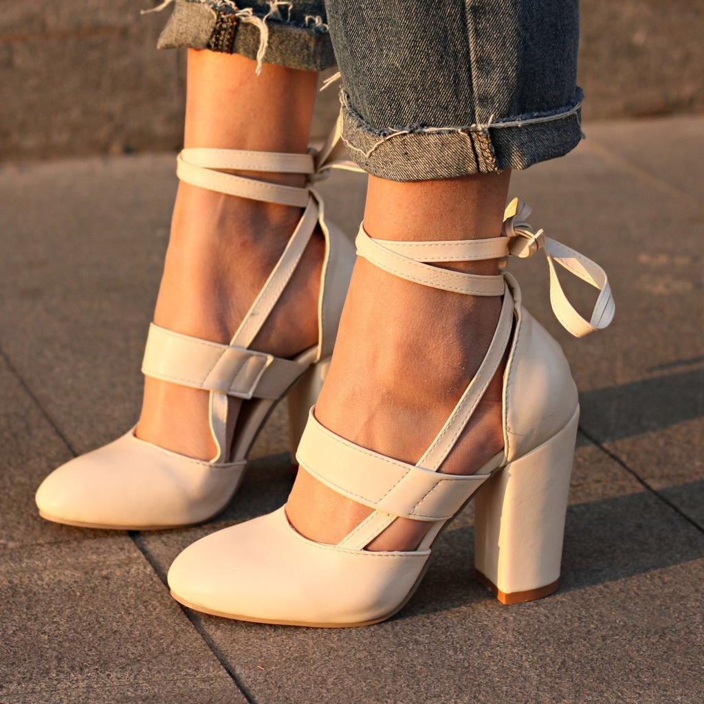 Dress Boots For Women Low Heel Knee High Bandage Women'S Round Fashion Shoes Heel Hollow Toe High Chunky Out Zapatos De Mujer